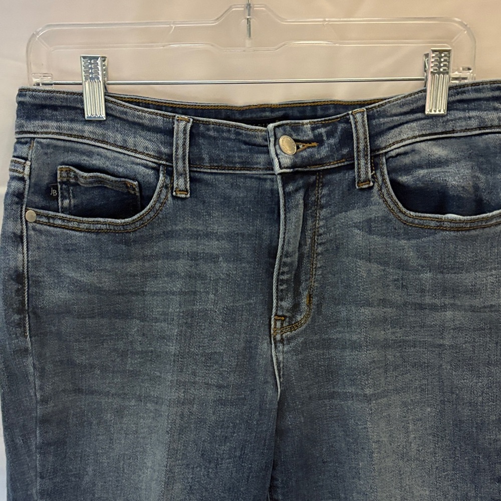 Judy Blue Medium Wash Skinny Jeans - Picture 2 of 7